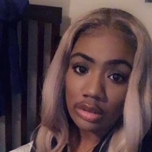 Meet your Posher, Nesha